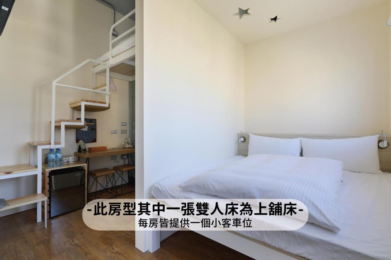 MINI HOTELS  Taichung Exterior foto