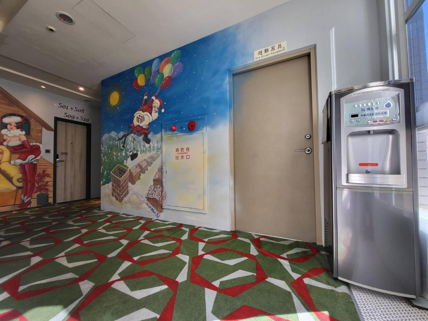MINI HOTELS  Taichung Exterior foto