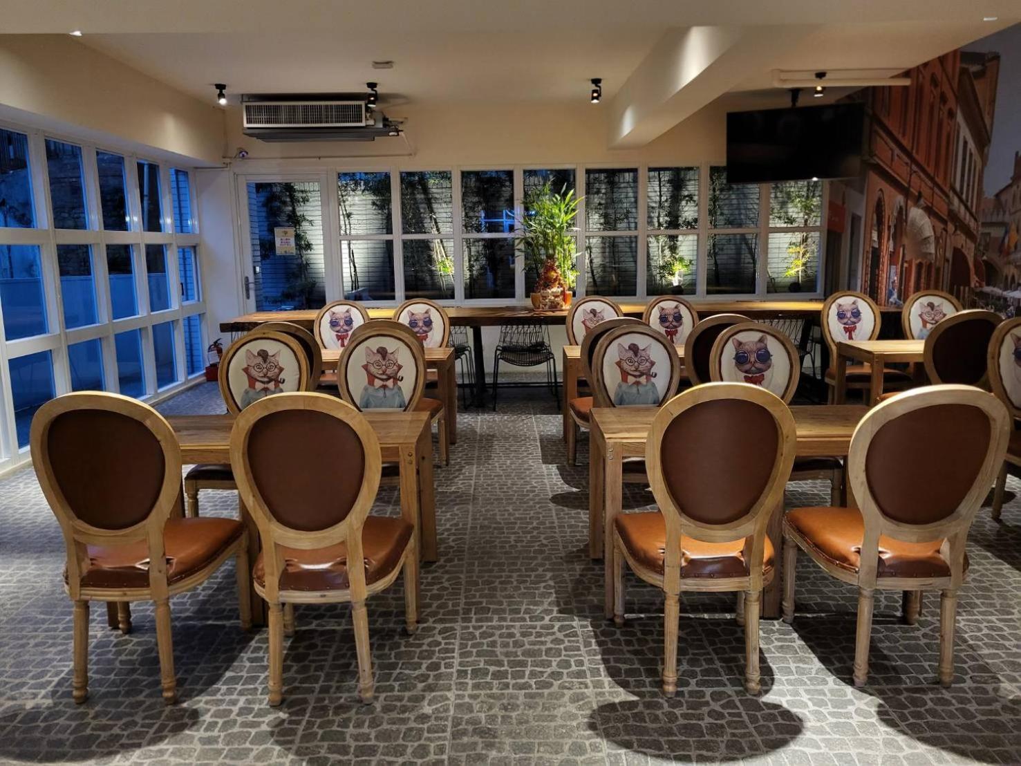 MINI HOTELS  Taichung Exterior foto