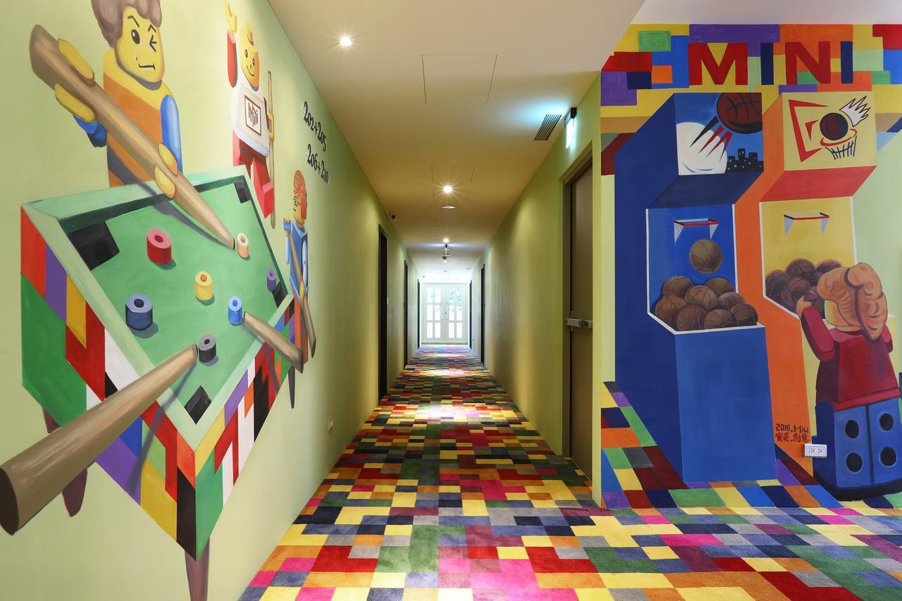 MINI HOTELS  Taichung Exterior foto